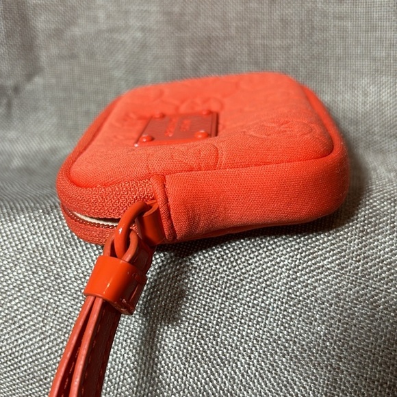 Michael Kors Logo Electronic Neoprene Coin Pouch Wristlet - Picture 5 of 12